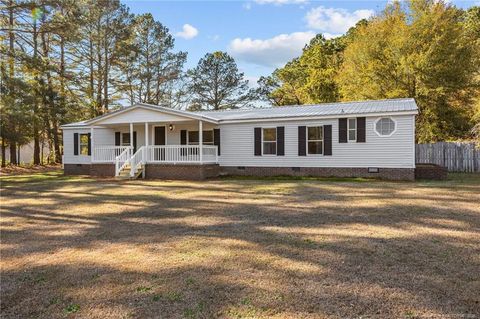 Photo of 5888 Butler Nursery Road, Fayetteville, NC 28306 (MLS # LP761119)