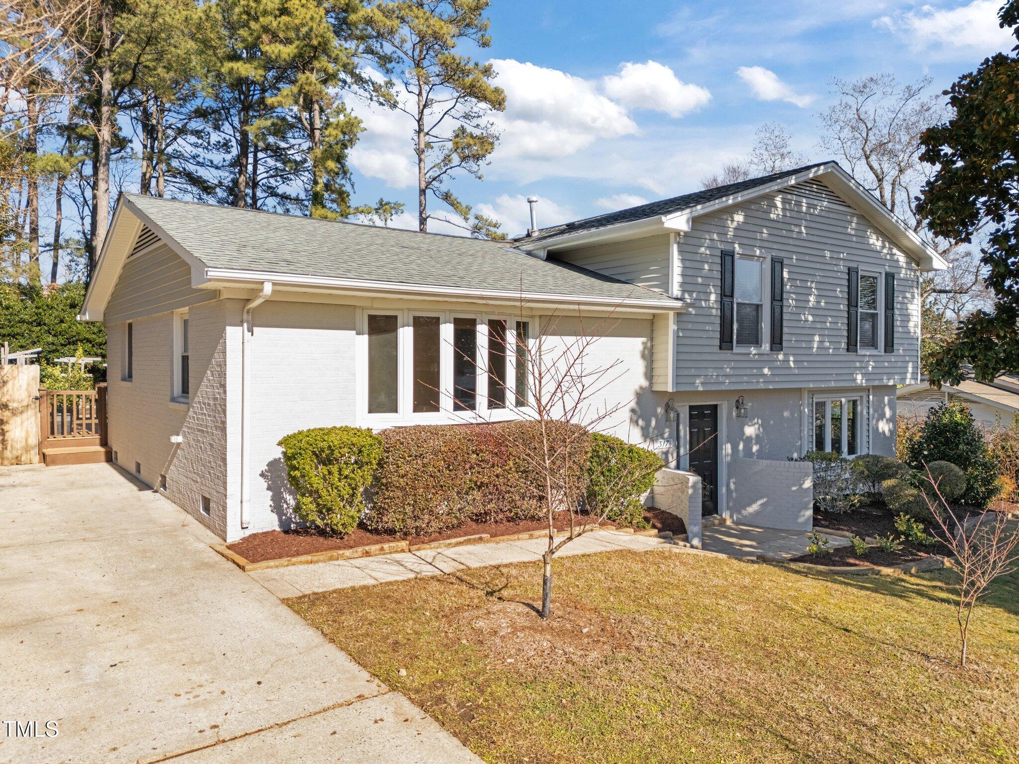 317 Compton Road