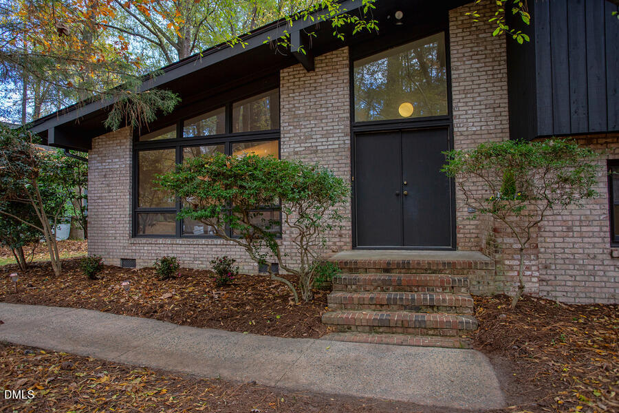 2428 Sedgefield Drive