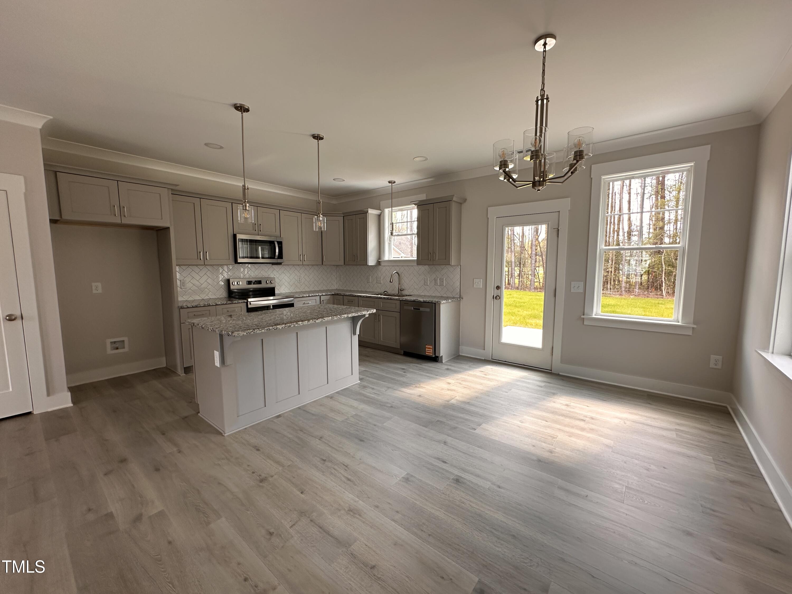 39 N Rowsham Place