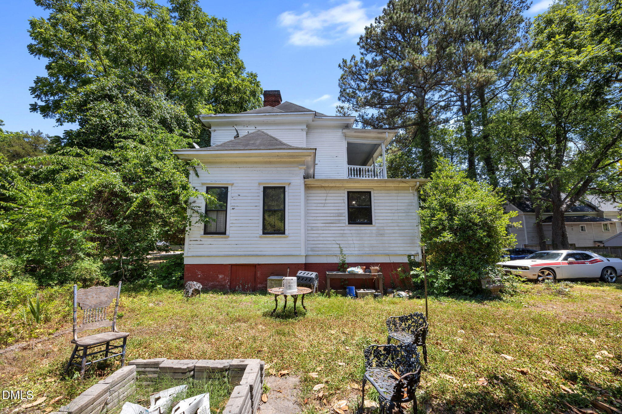 305 N Main Street
