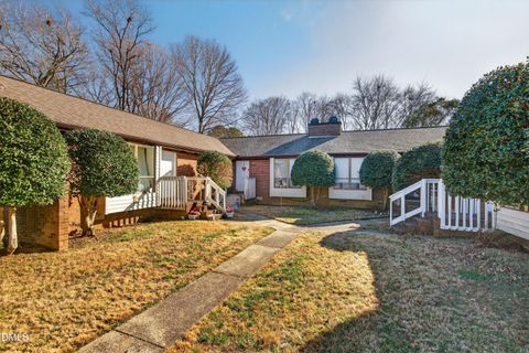 2829 Seclusion Court Raleigh NC 27612