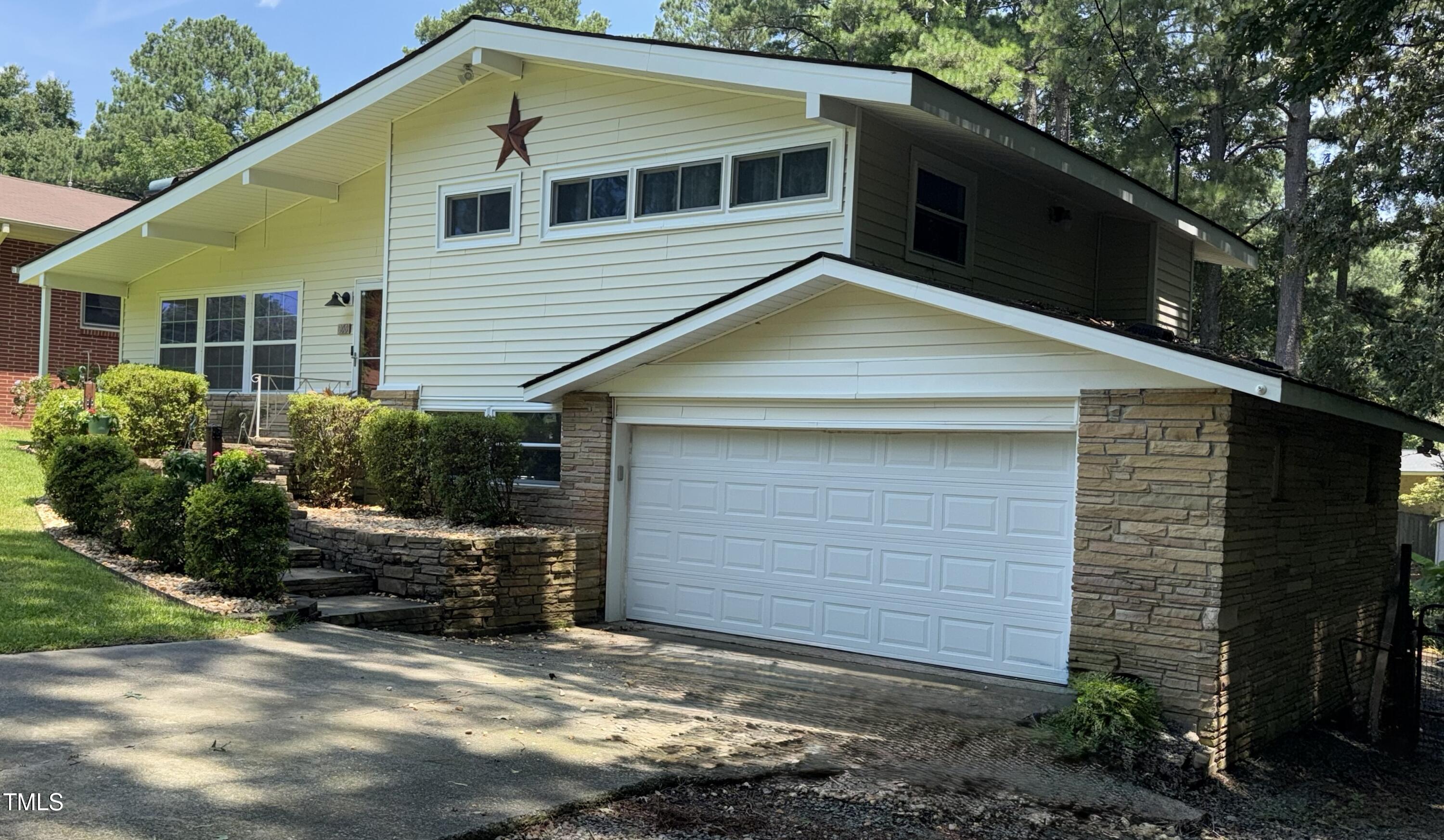 100 Hillcrest Drive