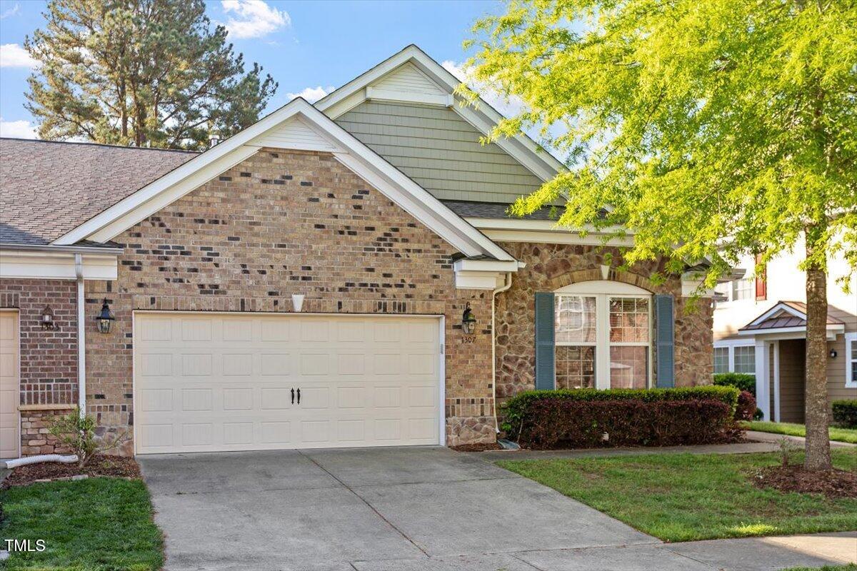 1307 Seattle Slew Lane