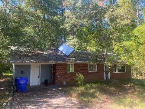 409 Lindsay Street Carrboro NC 27510