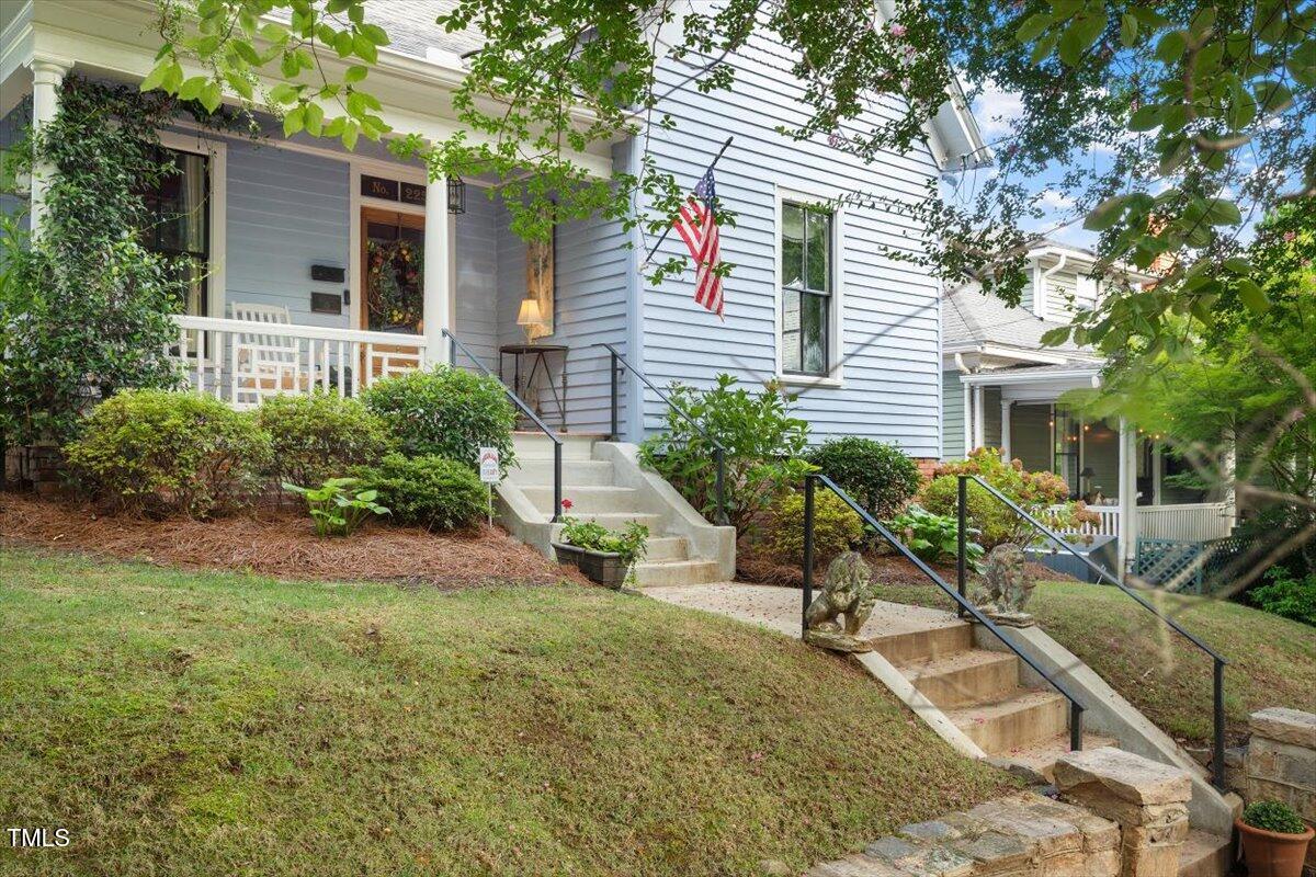 225 Elm Street