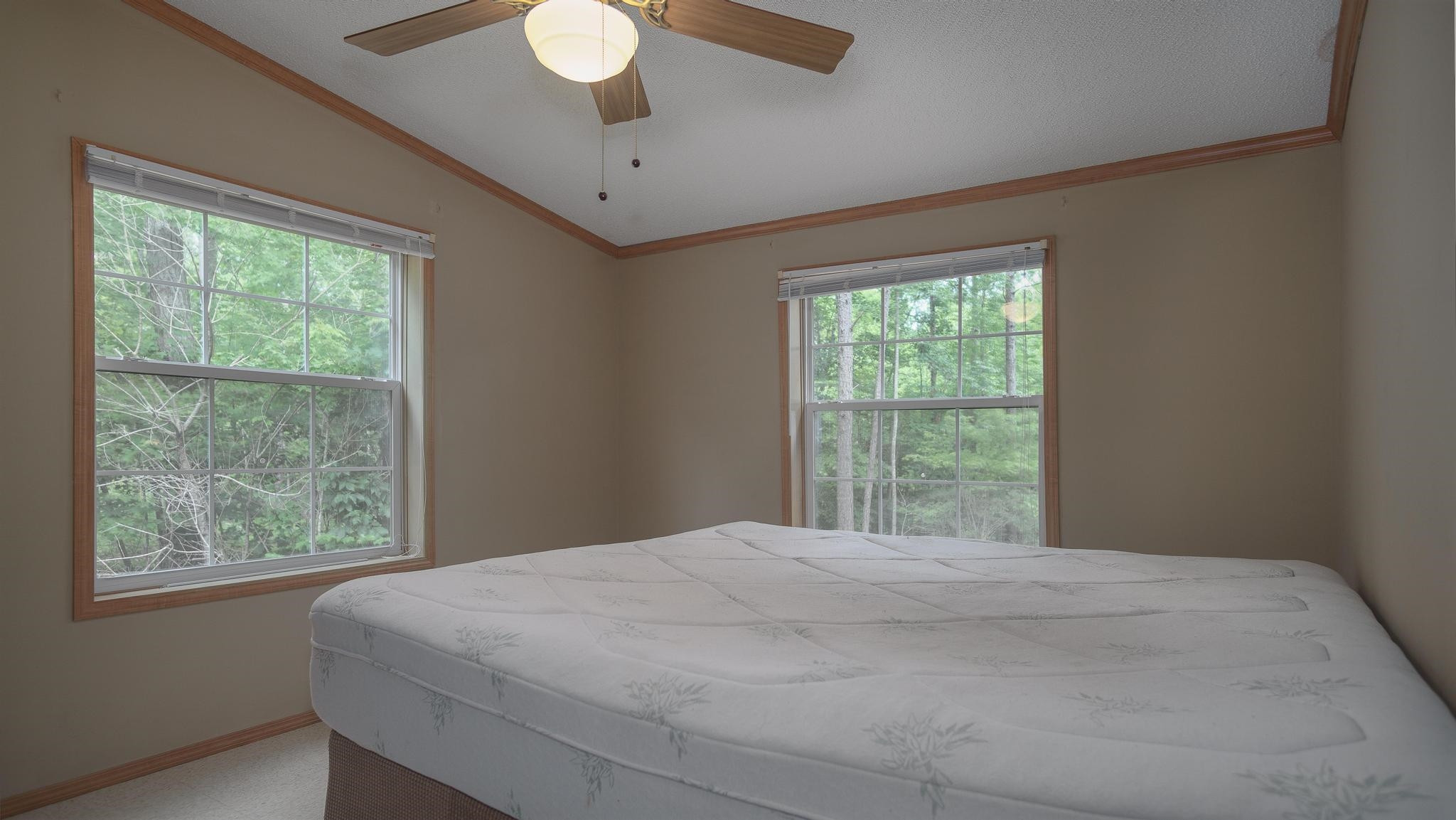 472 Eaton Ferry Road