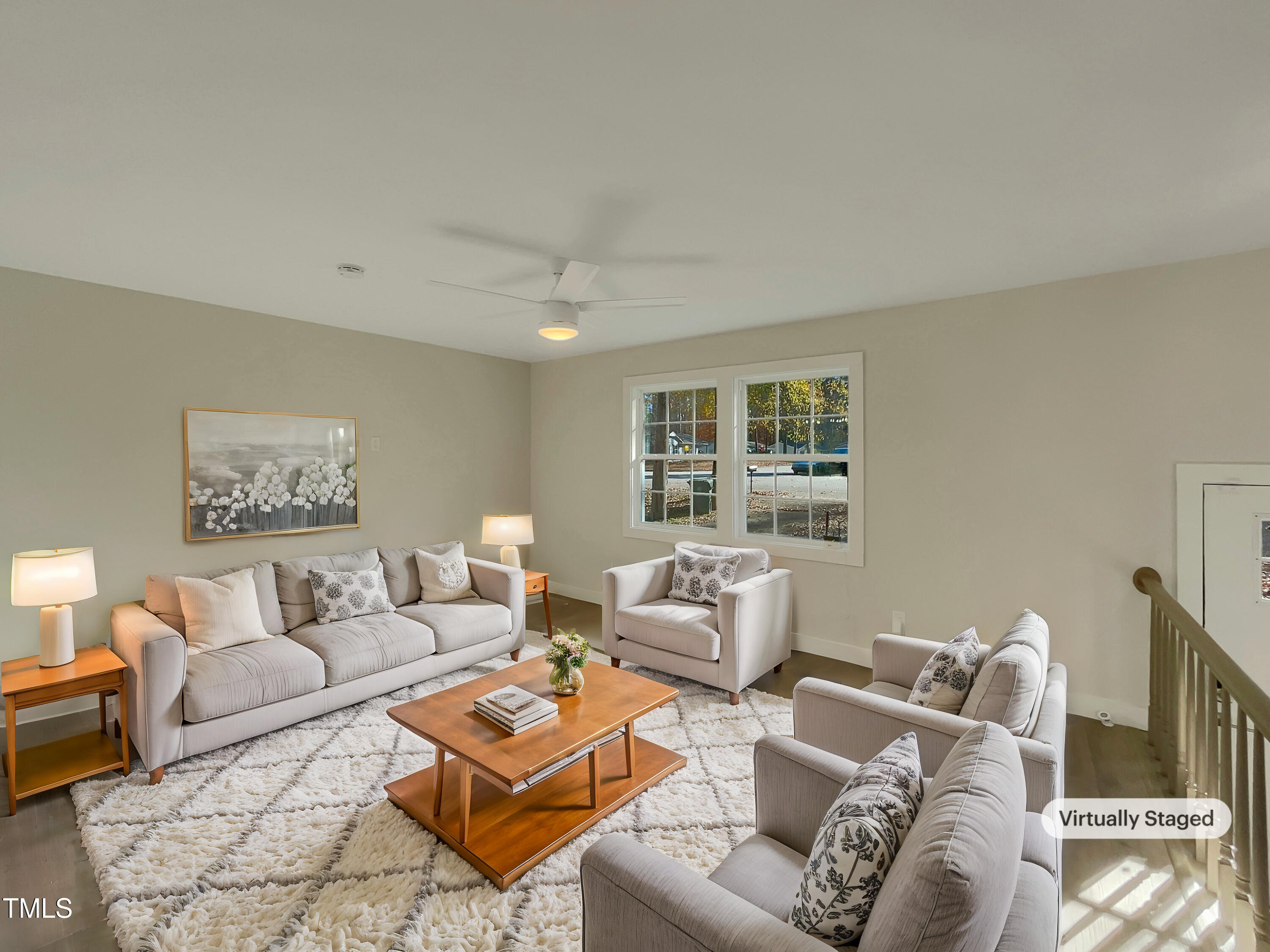 302 N Montreal Court