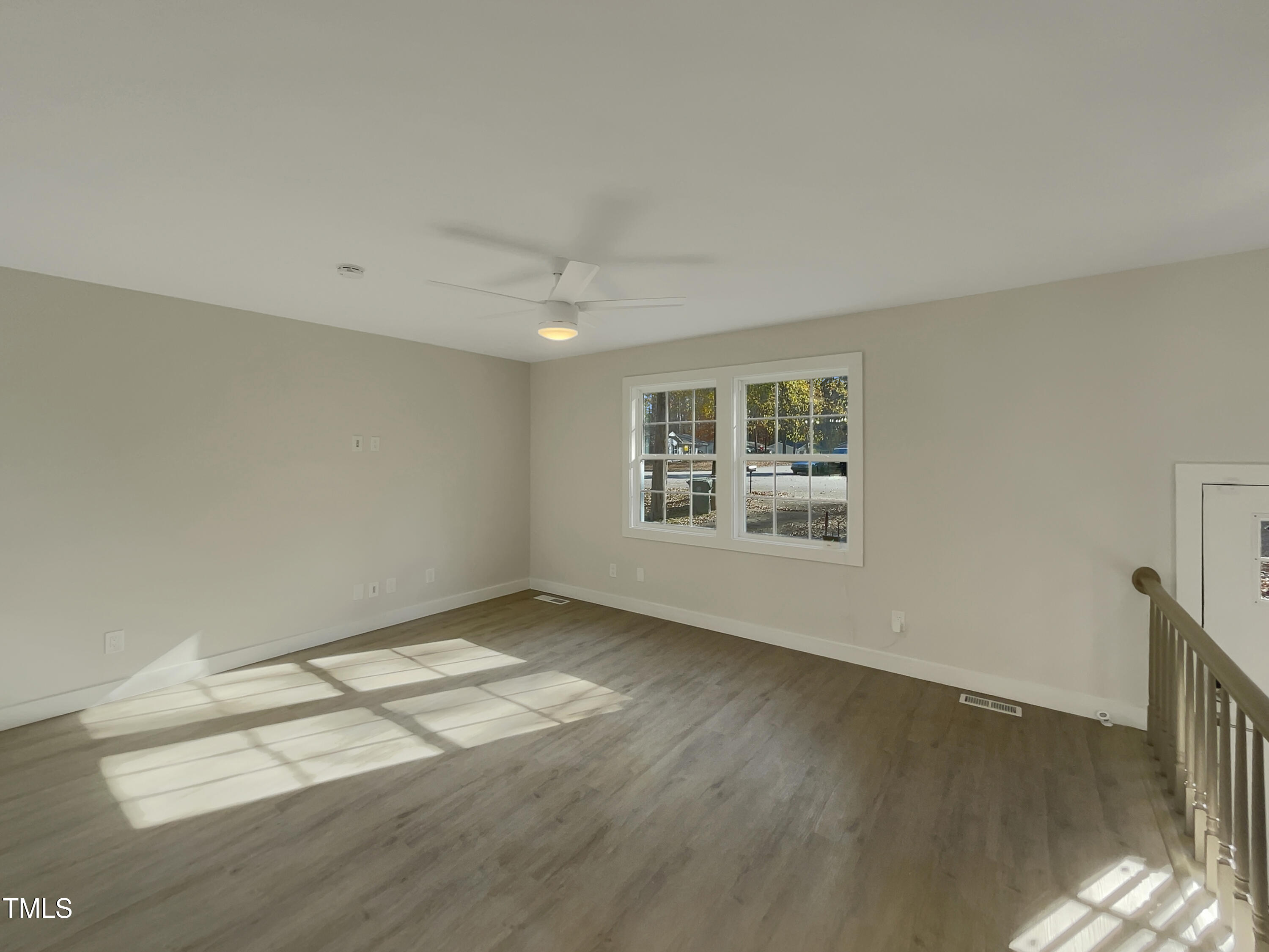 302 N Montreal Court