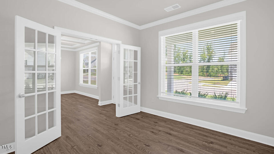 37 Pink Iris Court