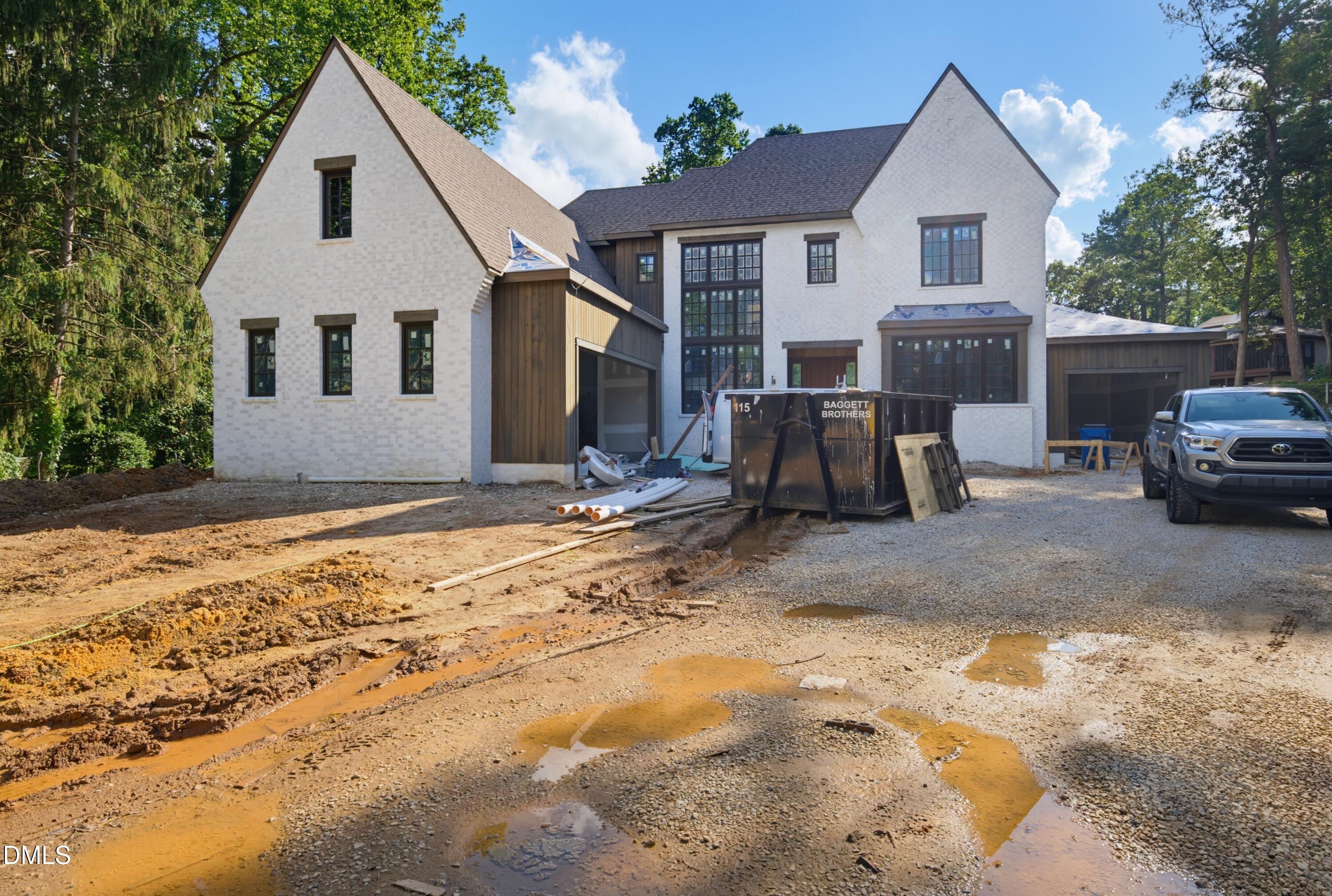 1504 Strothmore Court