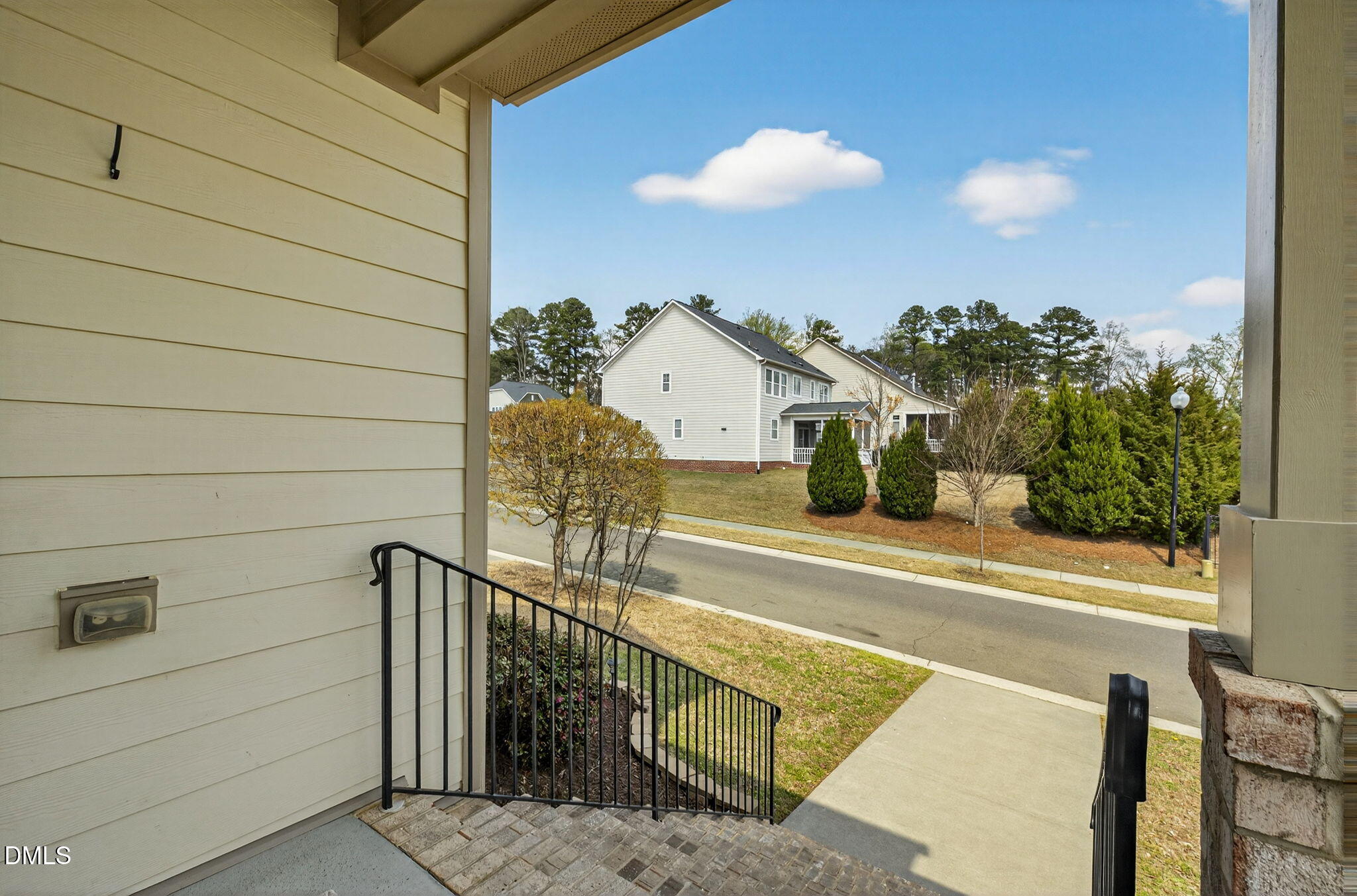 916 Conifer Forest Lane