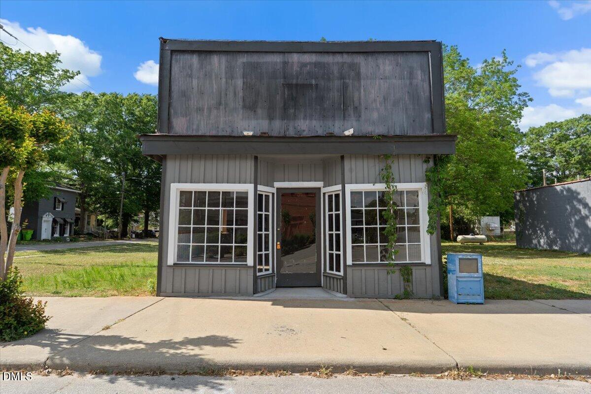 202 E North Main Street