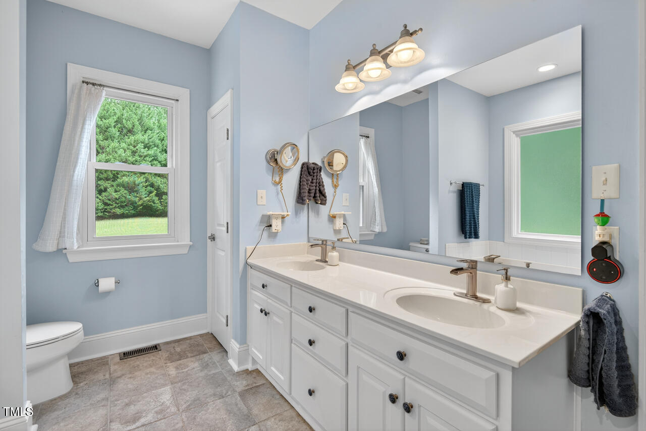 Raleigh, North Carolina 27613, United States, 5 Bedrooms Bedrooms, ,3 BathroomsBathrooms,Residential,Active,198795