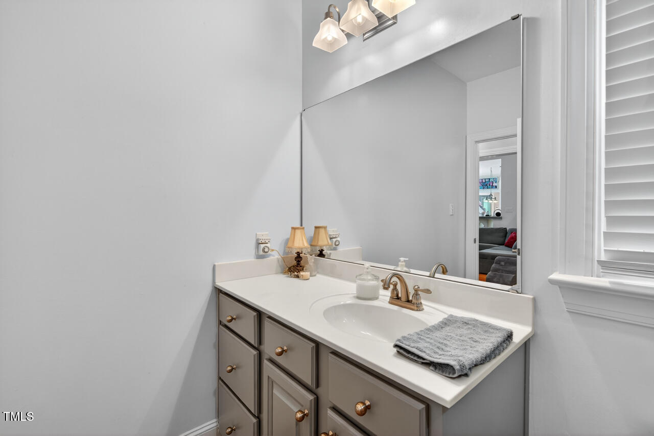 Raleigh, North Carolina 27613, United States, 5 Bedrooms Bedrooms, ,3 BathroomsBathrooms,Residential,Active,198795