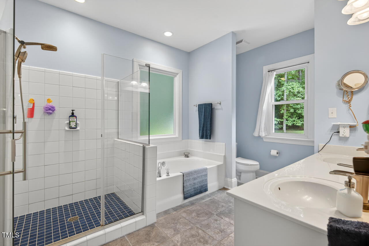 Raleigh, North Carolina 27613, United States, 5 Bedrooms Bedrooms, ,3 BathroomsBathrooms,Residential,Active,198795