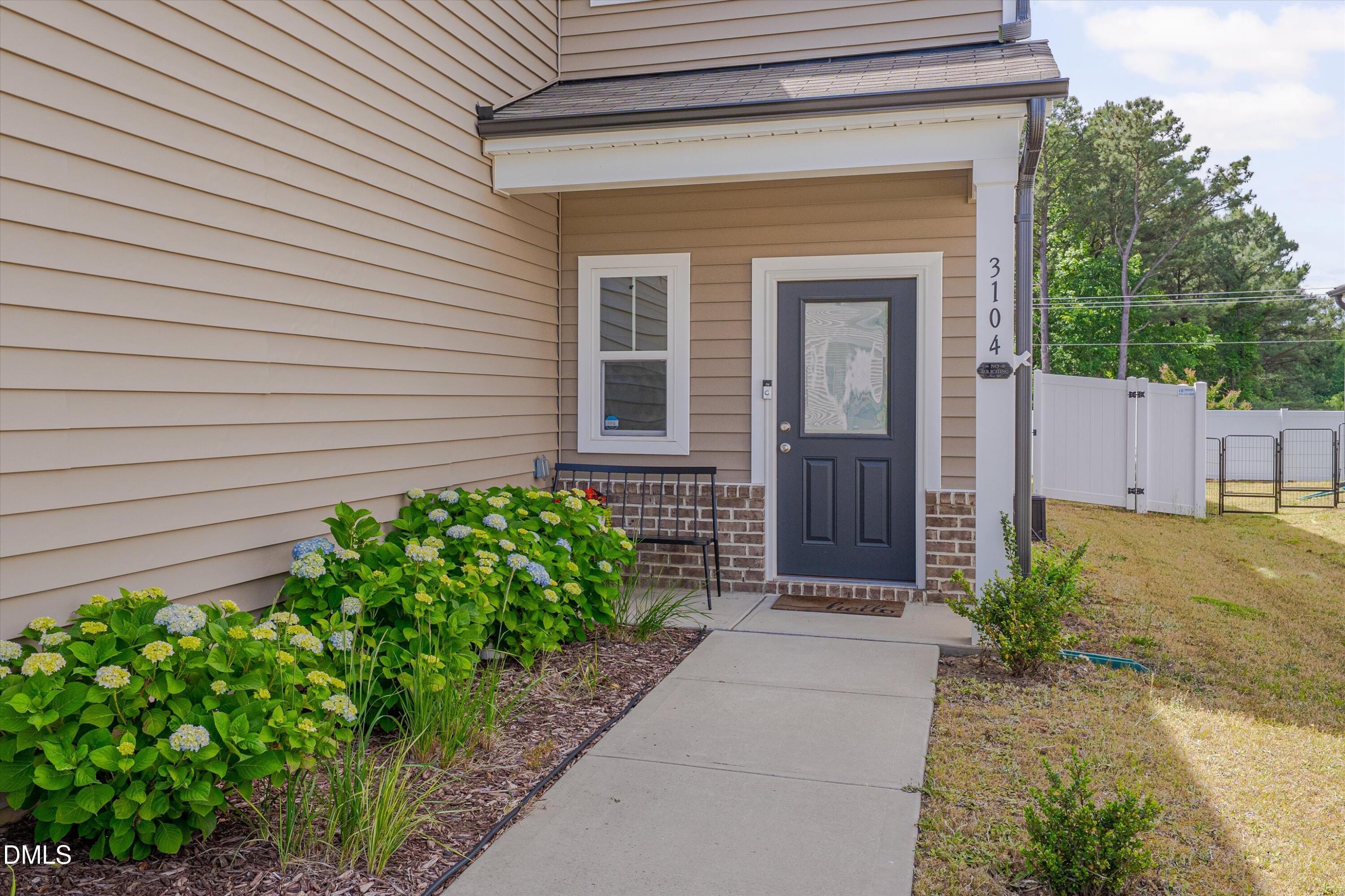 3104 Lake Barkley Way