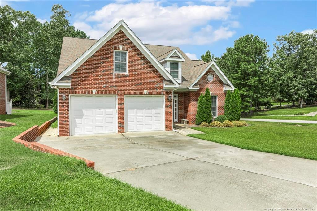 224 W Oak Way
