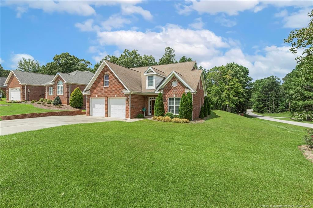 224 W Oak Way