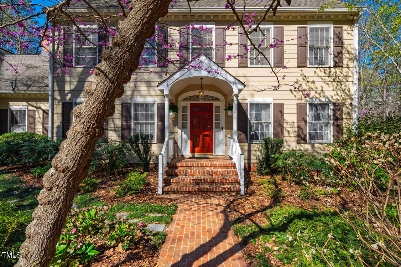 213 Huntington Drive