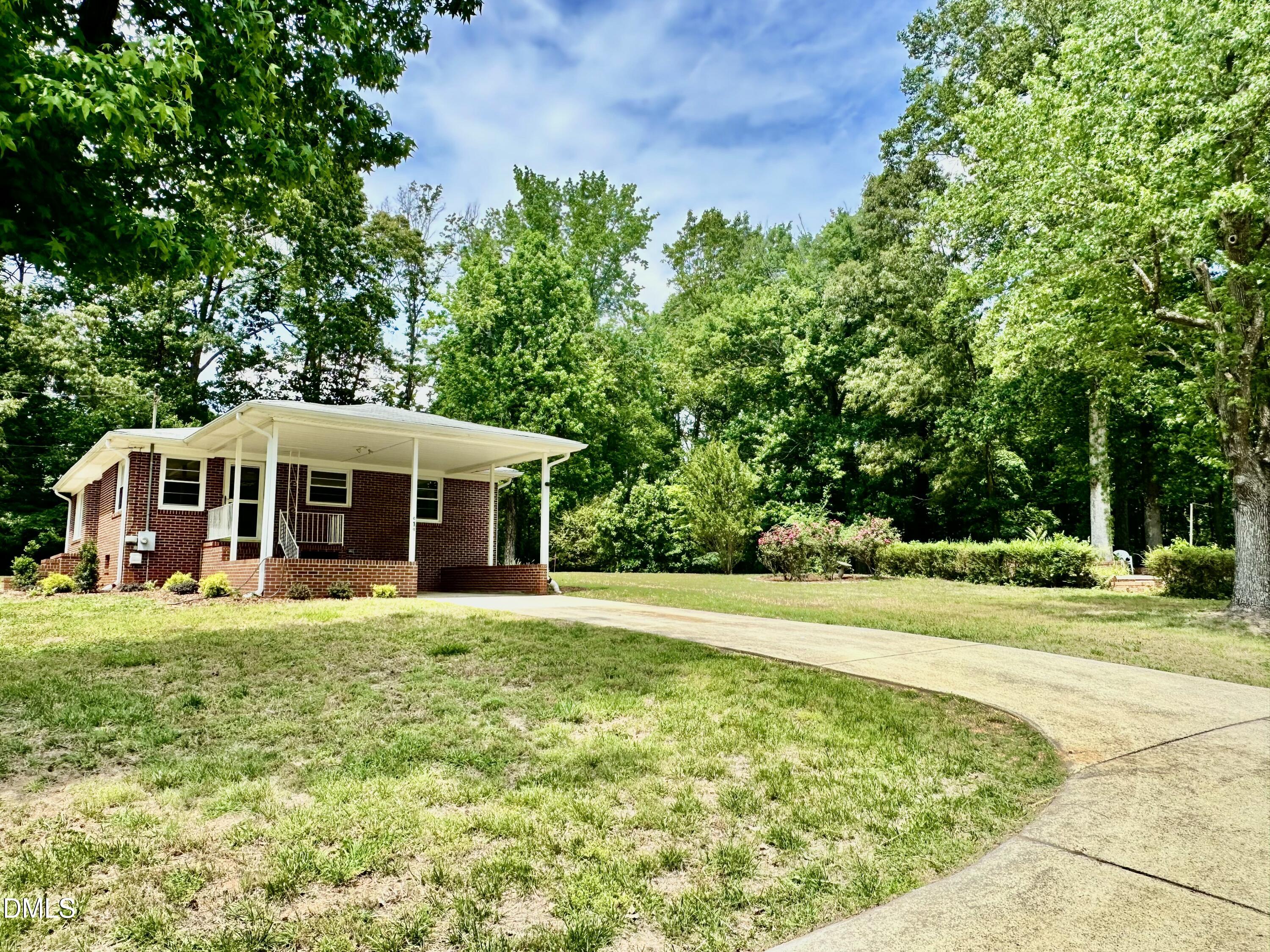 414 Woodsdale Road