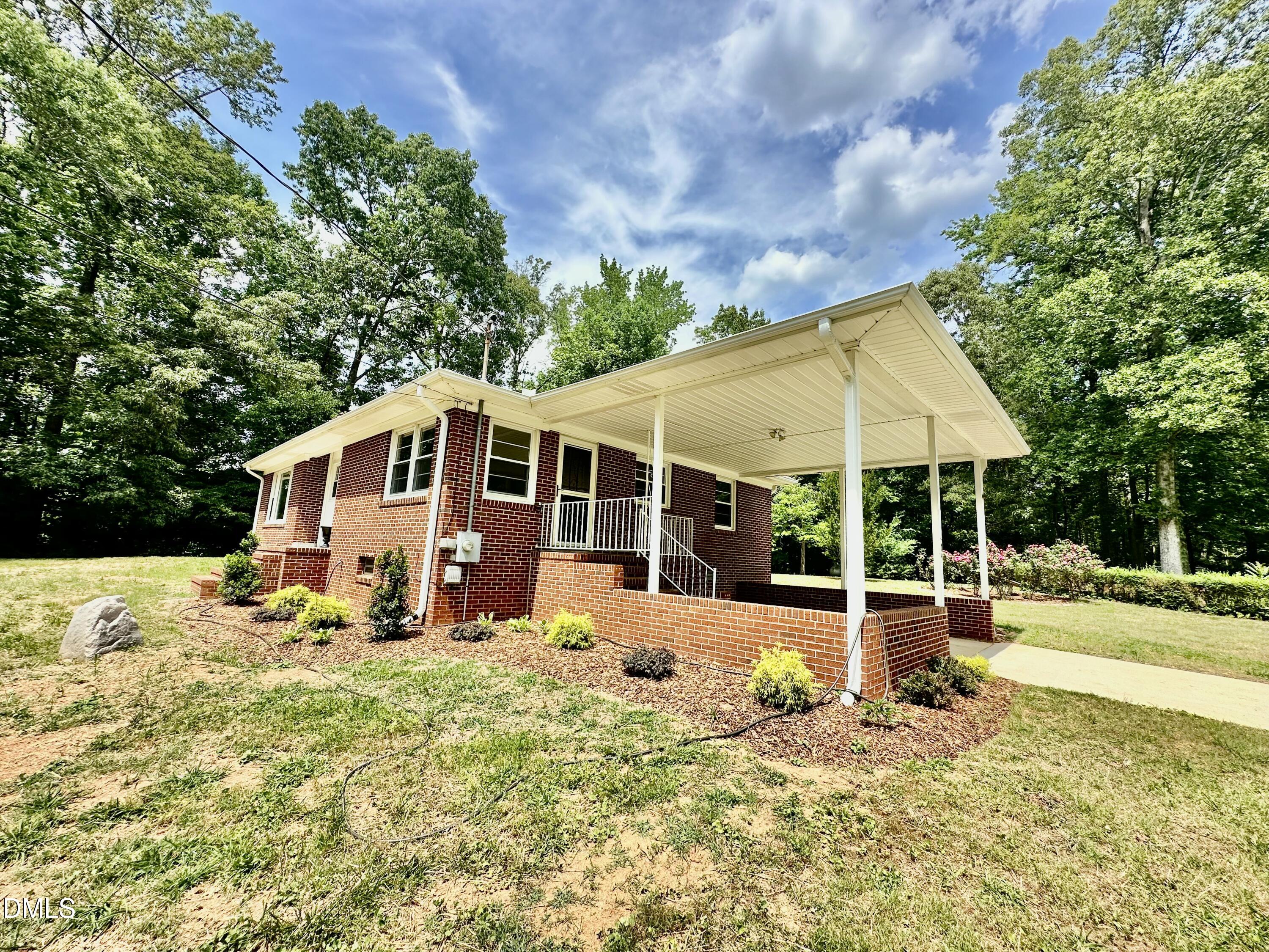 414 Woodsdale Road