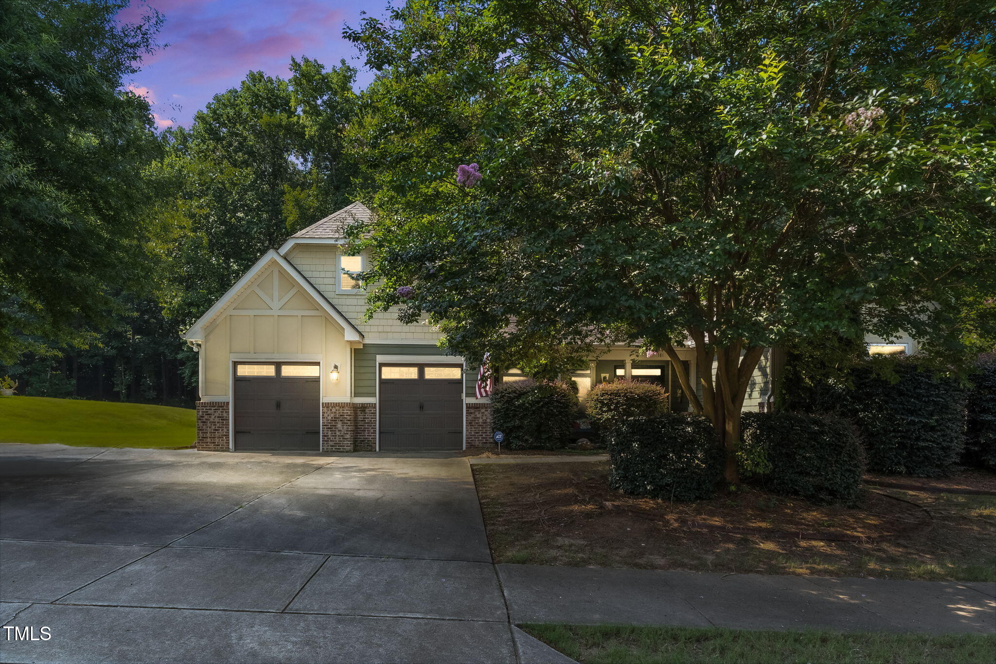 181 Fawn Hill Court