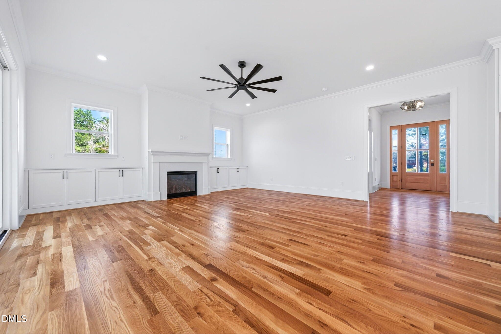Raleigh, North Carolina, 27606, United States, 4 Bedrooms Bedrooms, ,4 BathroomsBathrooms,Residential,Active,1999172