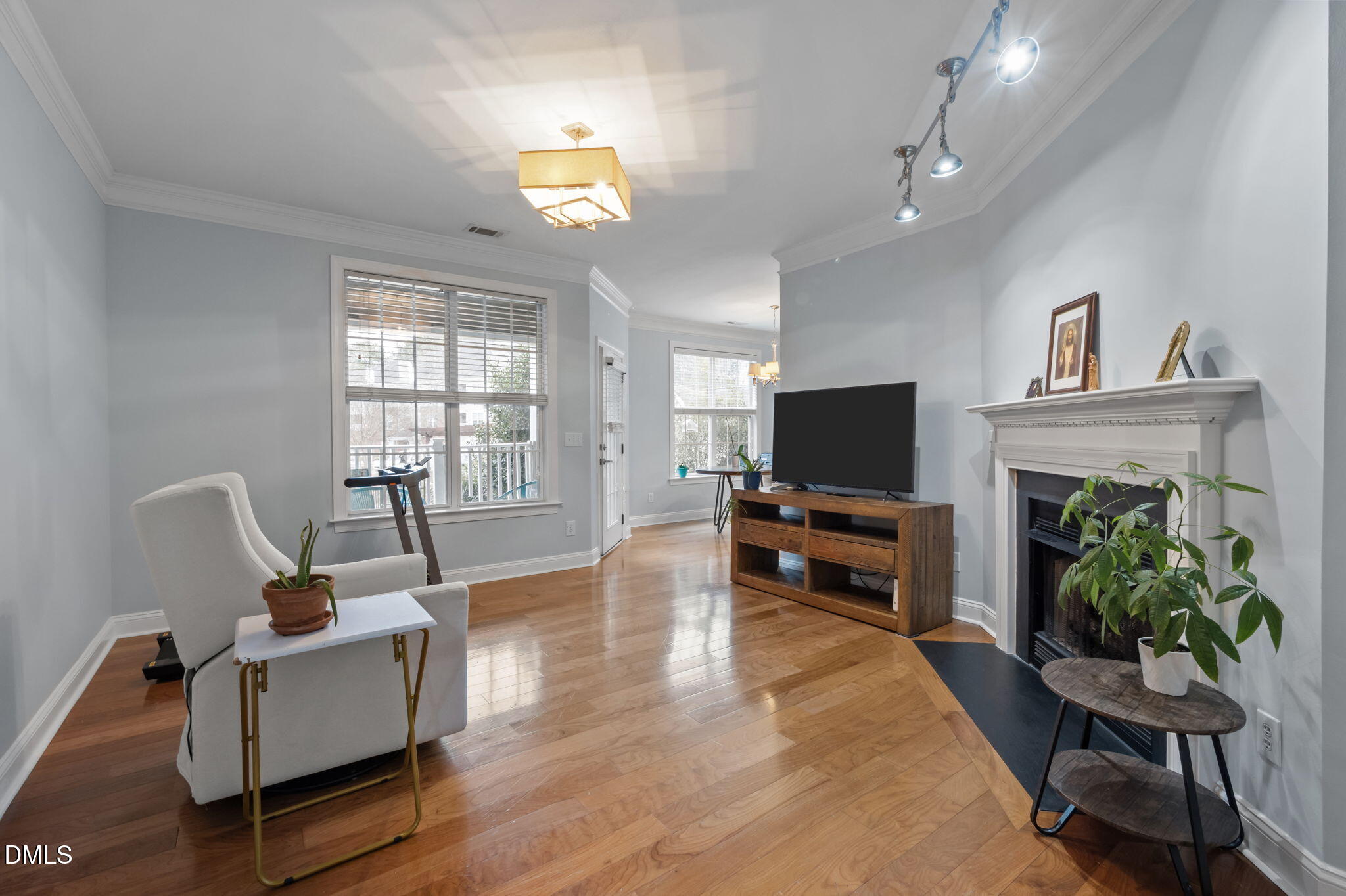 1014 Arborgate Circle