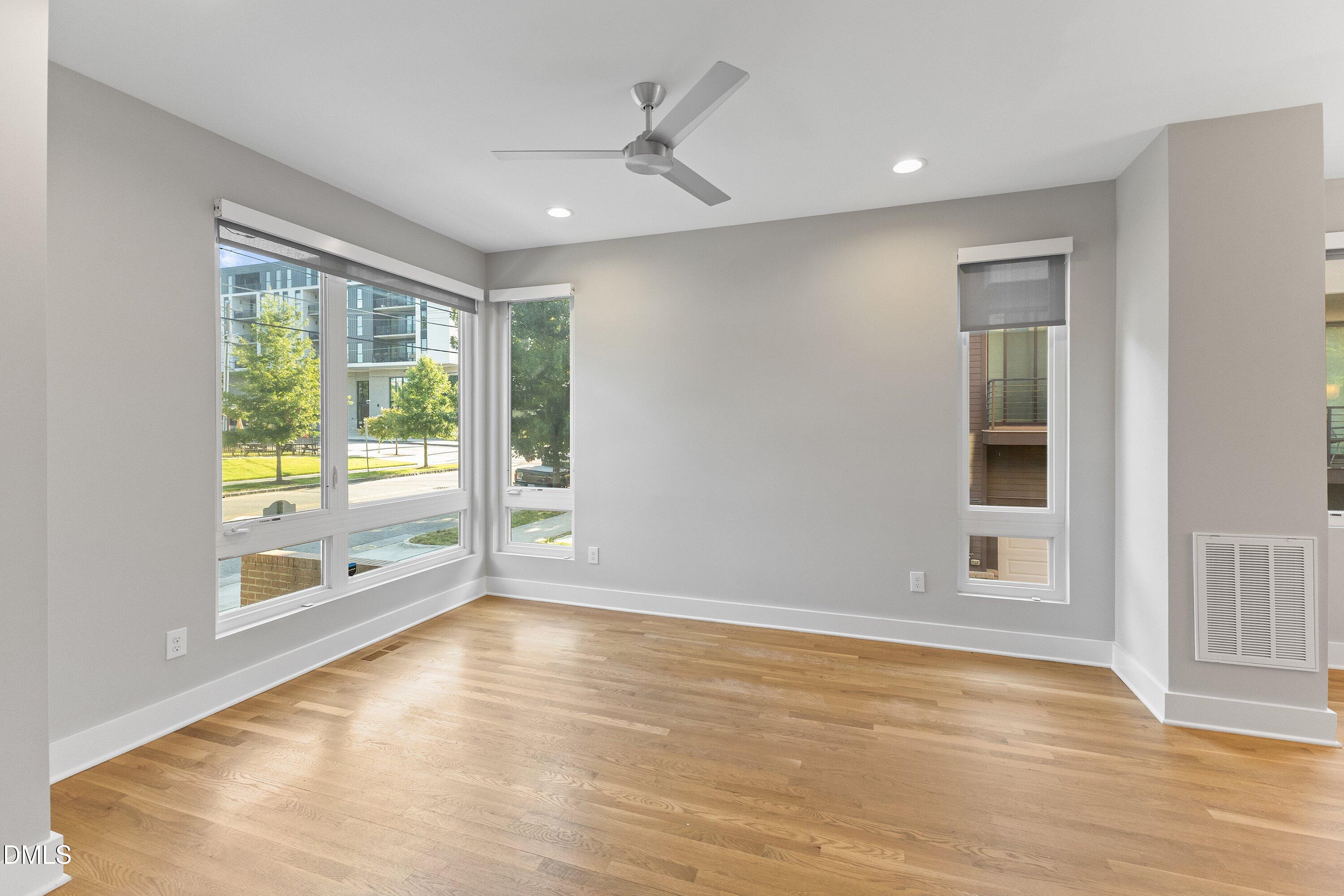 505 W Lenoir Street