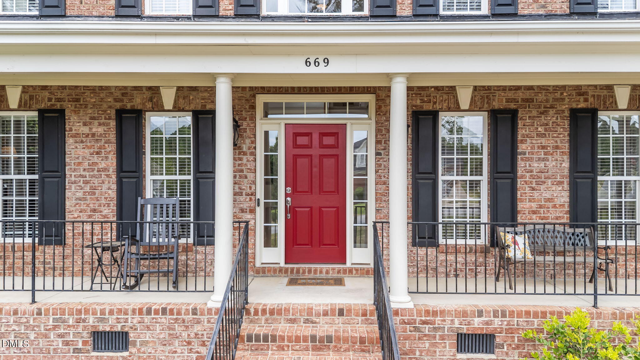 669 Kintyre Drive