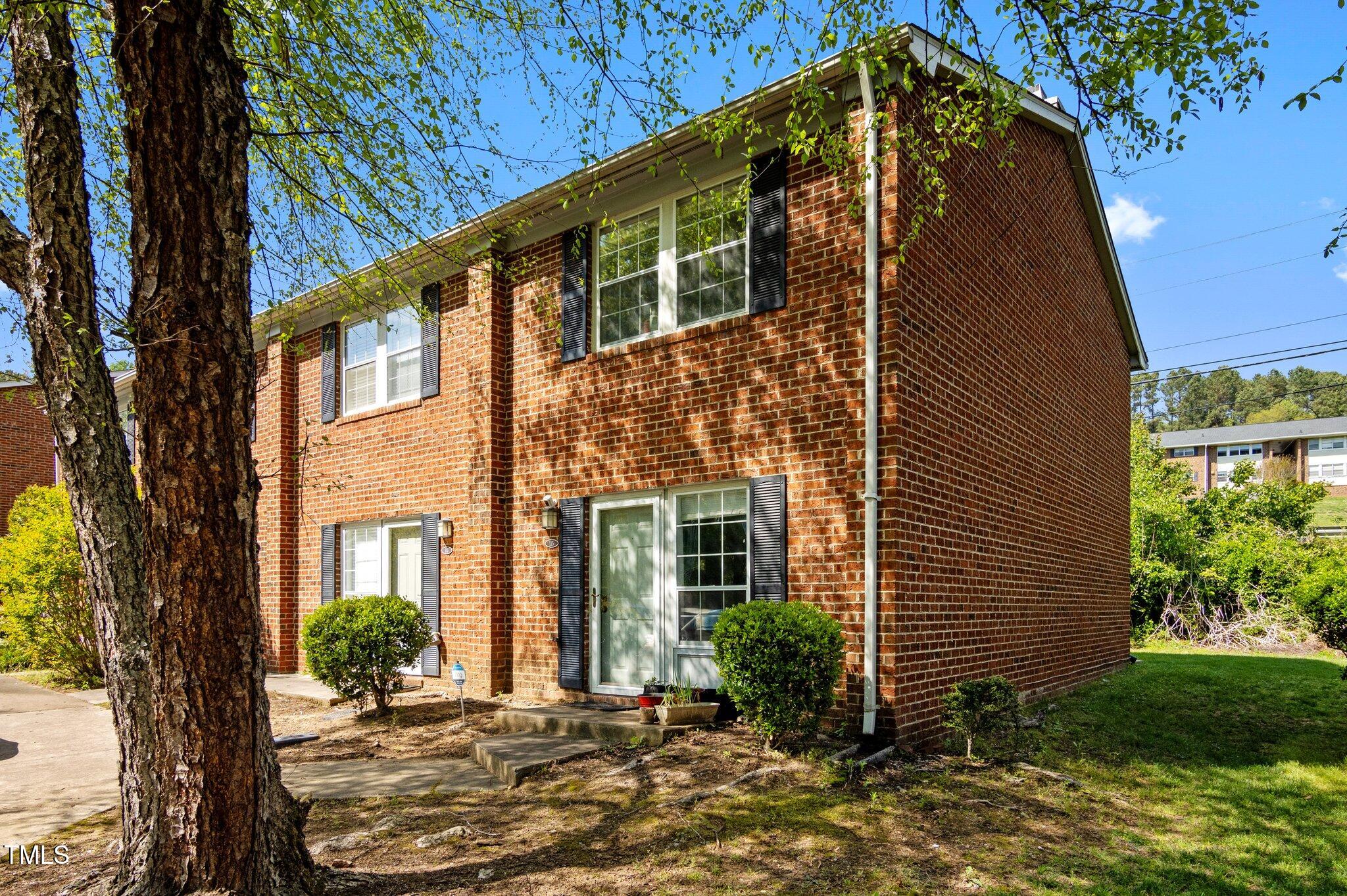 115 Coleridge Court