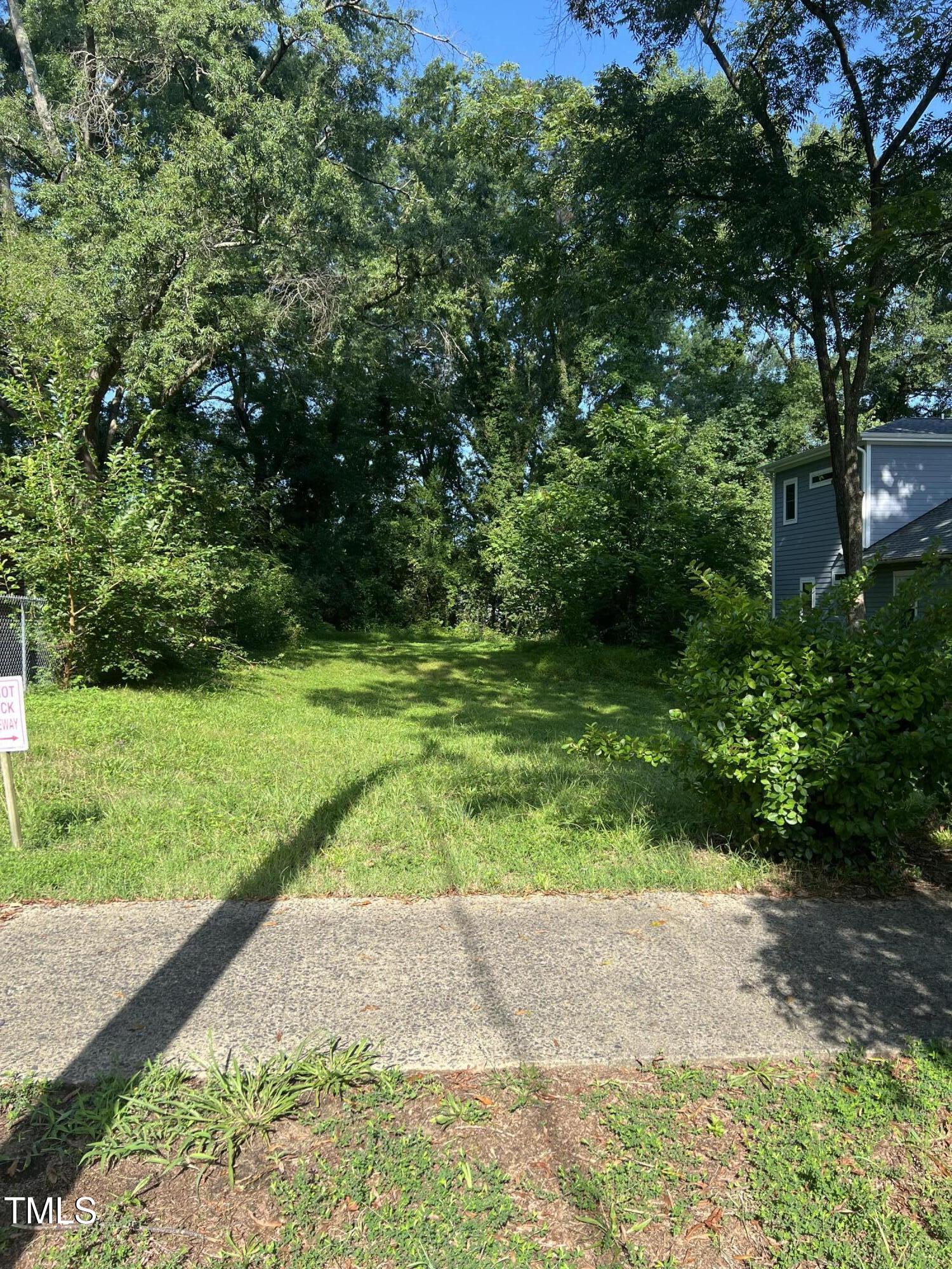 919 Sedgefield Street