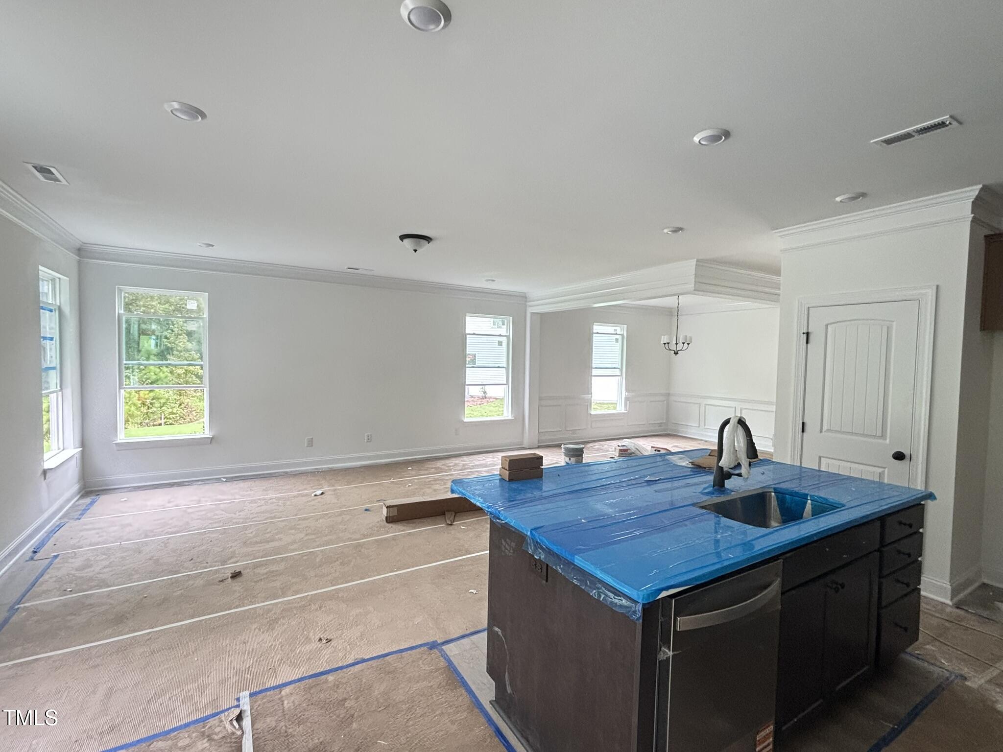 691 Highview Drive