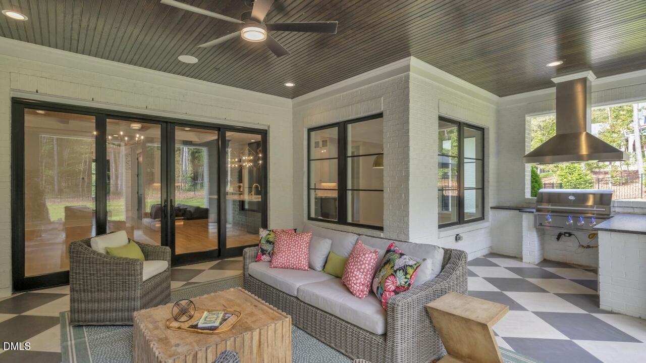 82 Stevens Creek Drive