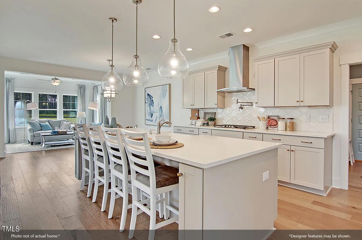 279 N Maple Walk Drive 216