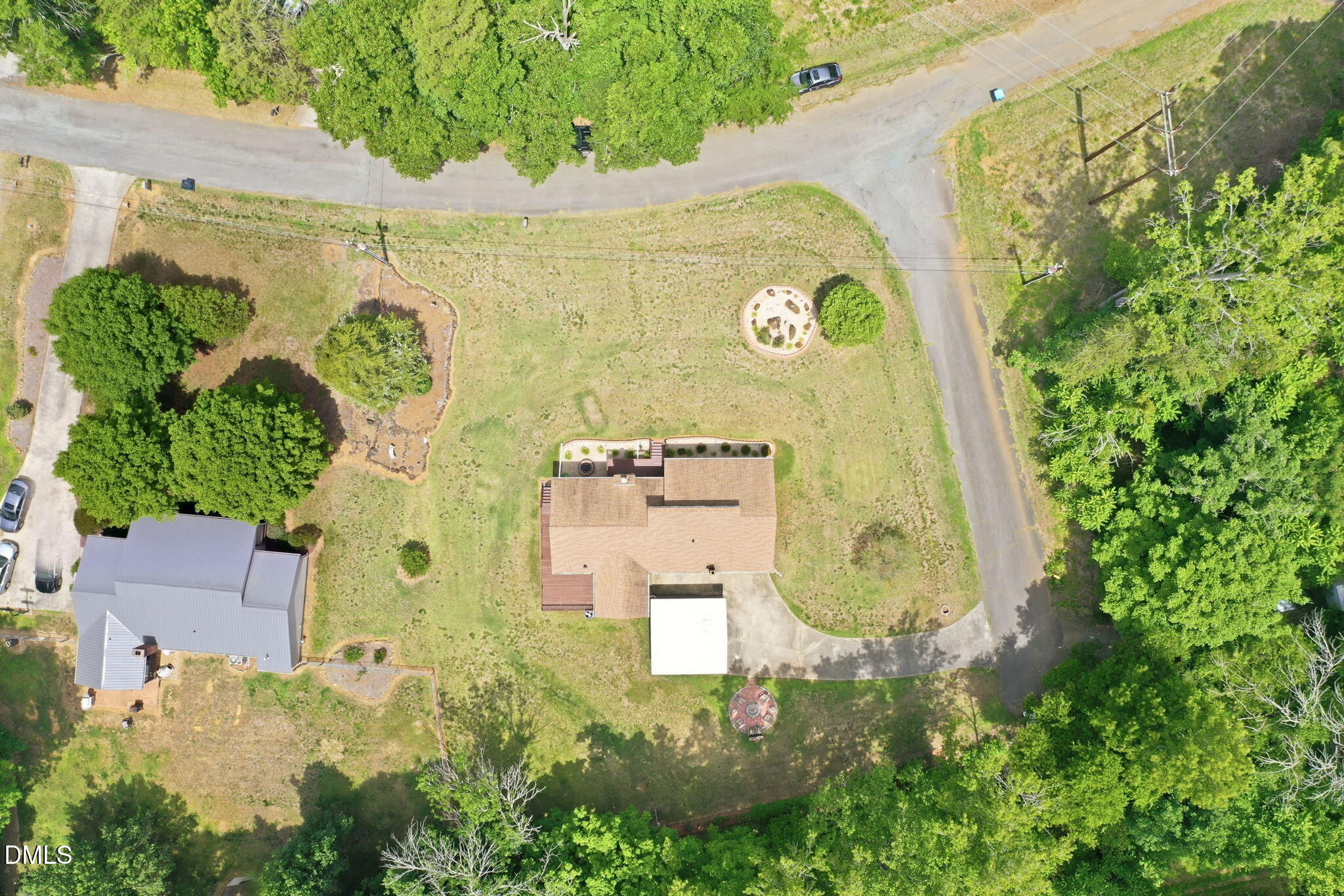 3124 Oakridge Drive