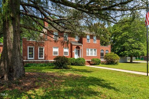 A home in Lillington