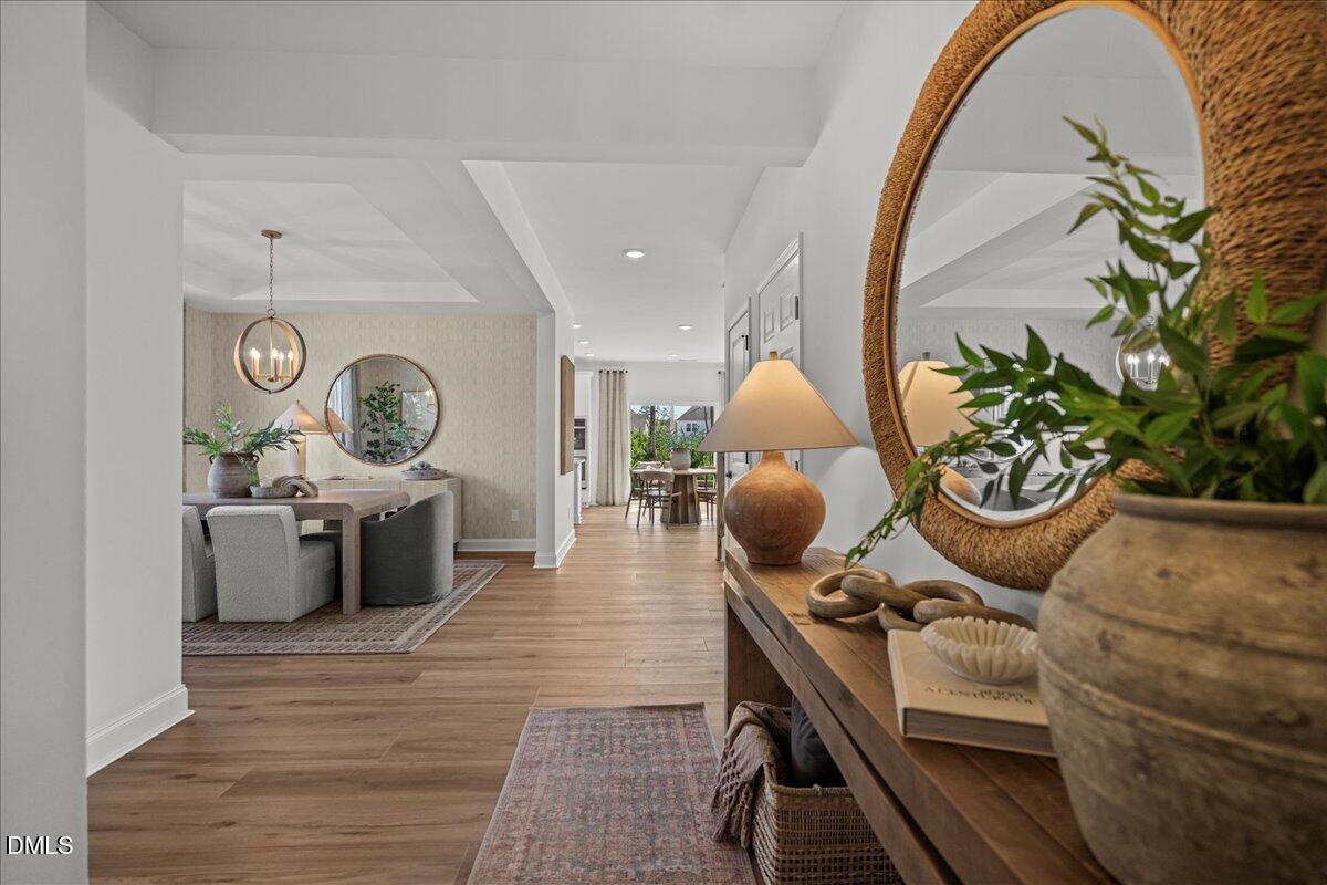 512 Hipwood Drive