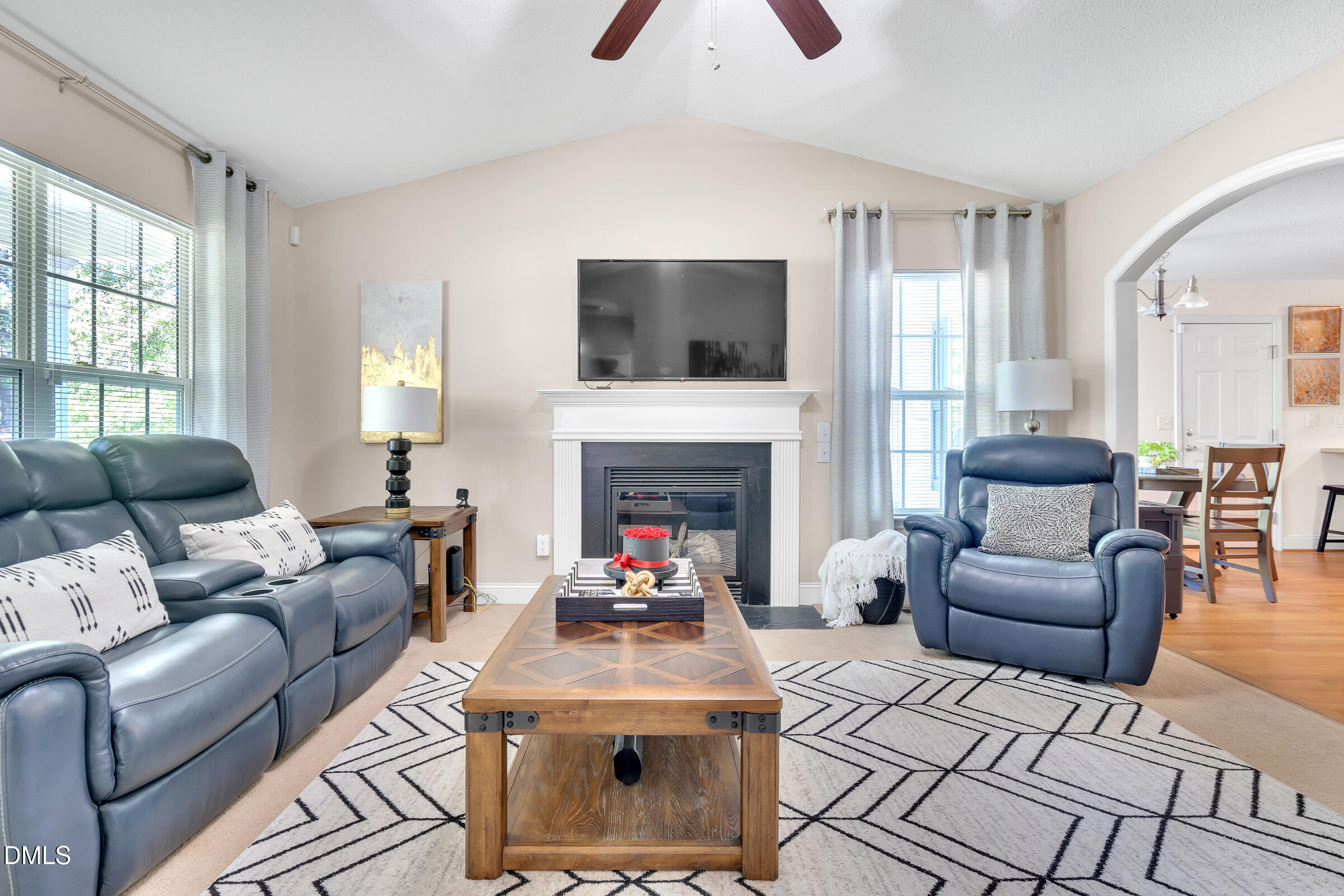 1309 Bungalow Avenue