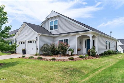 Photo of 17 Pickerel Crest Way, Youngsville, NC 27596 (MLS # 10178947)