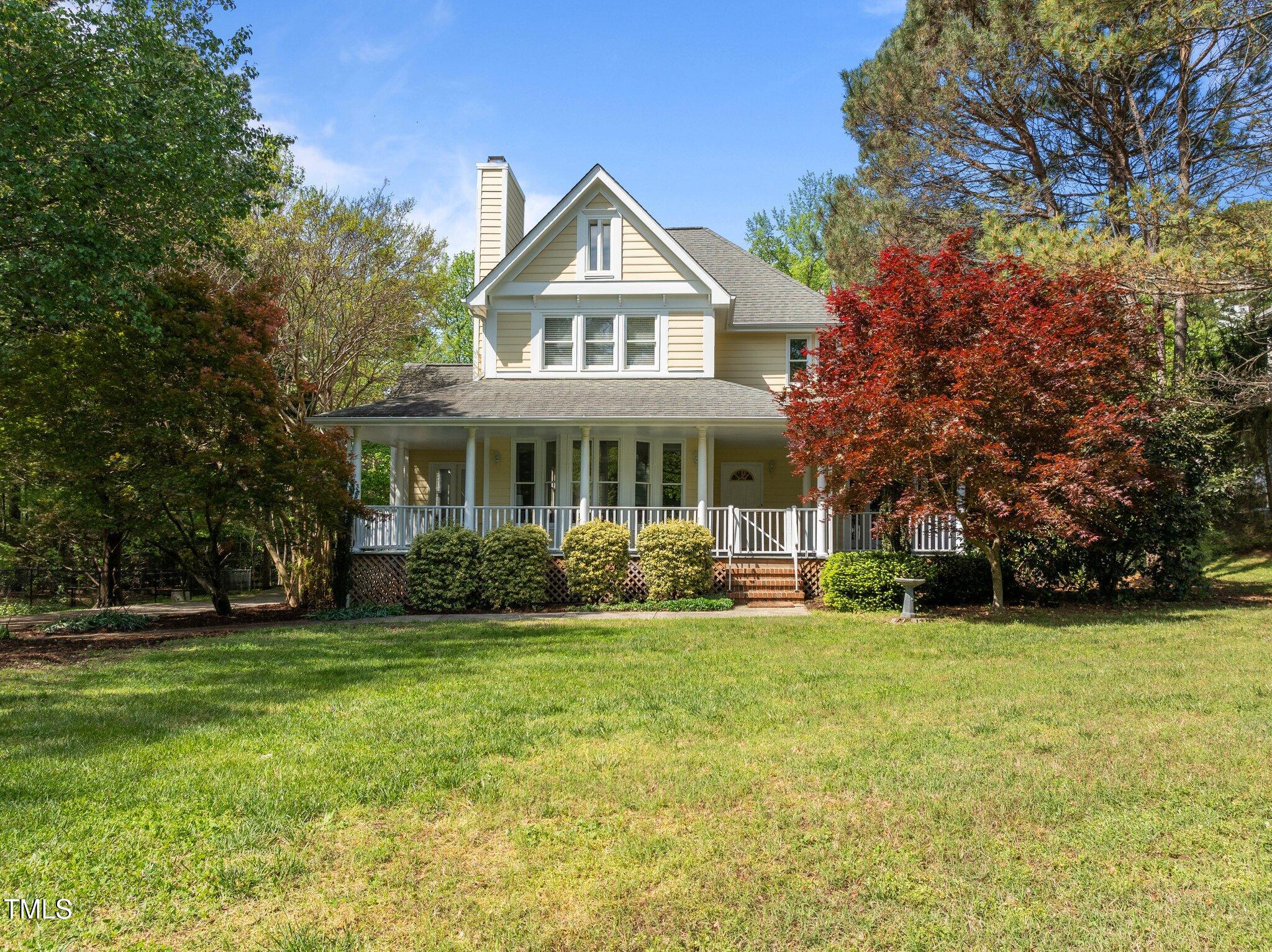 104 Glenview Place