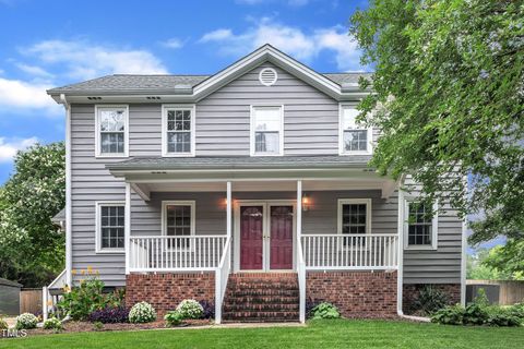8121 Bentwood Place Raleigh NC 27615