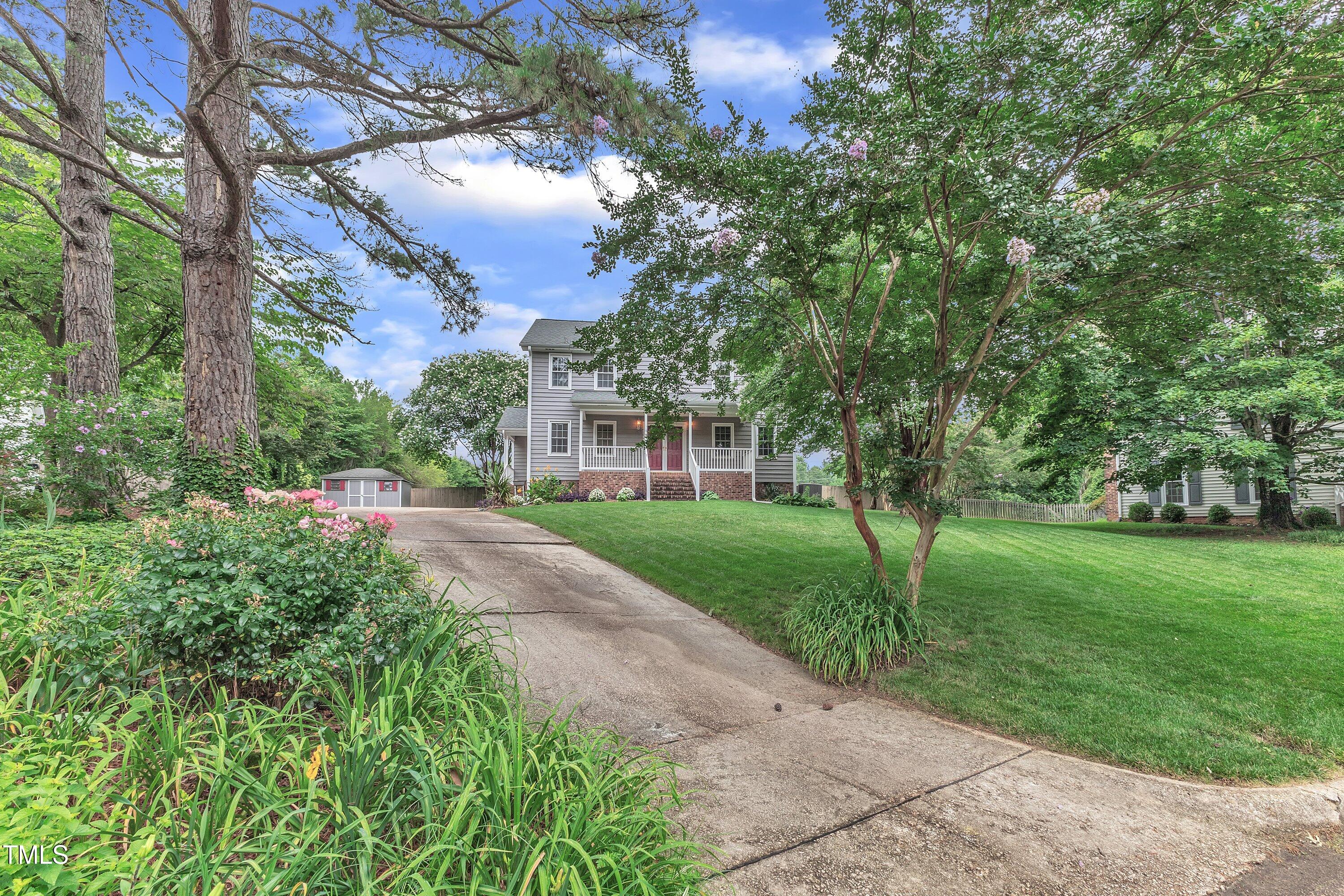 8121 Bentwood Place