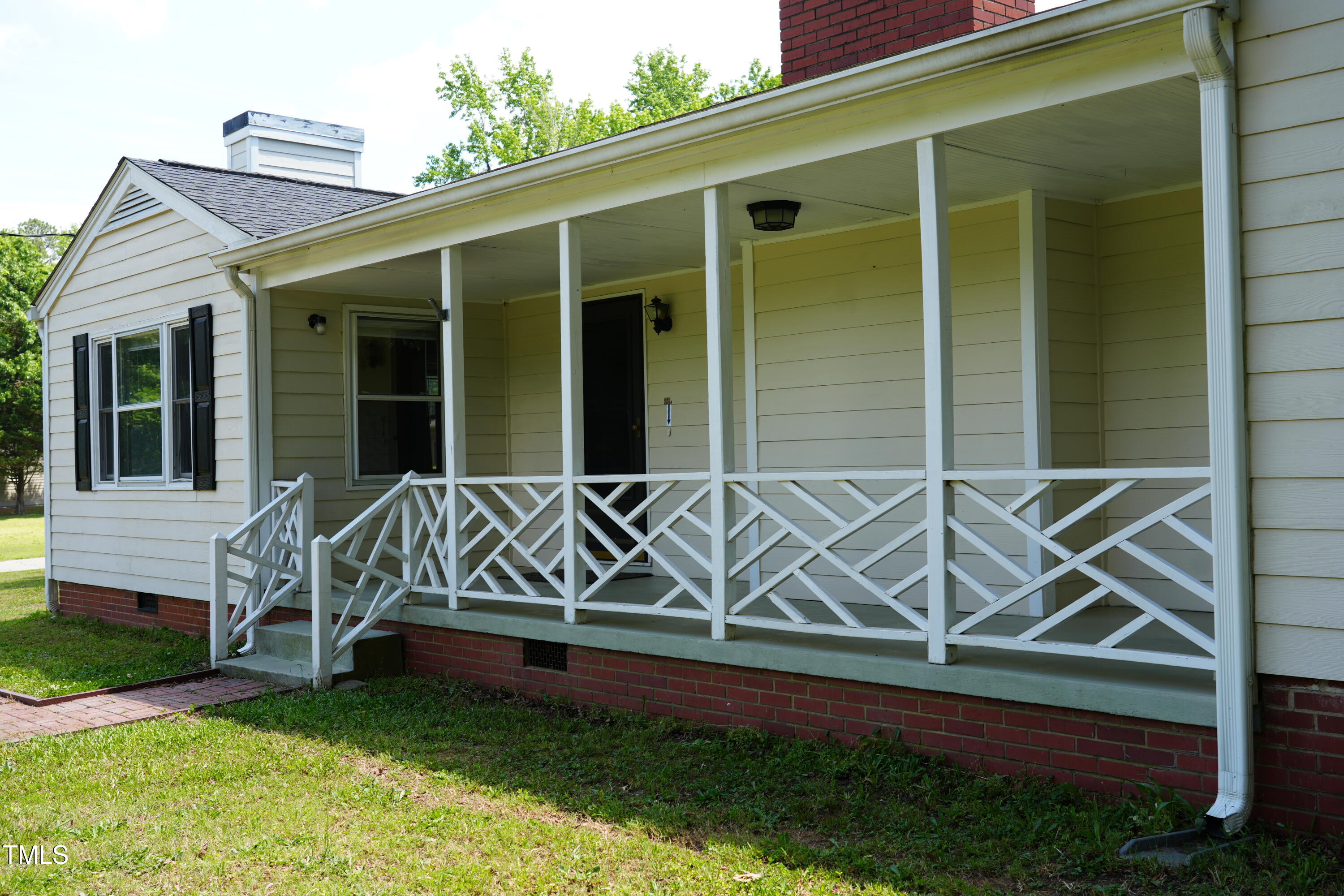 1927 Simpkins Road