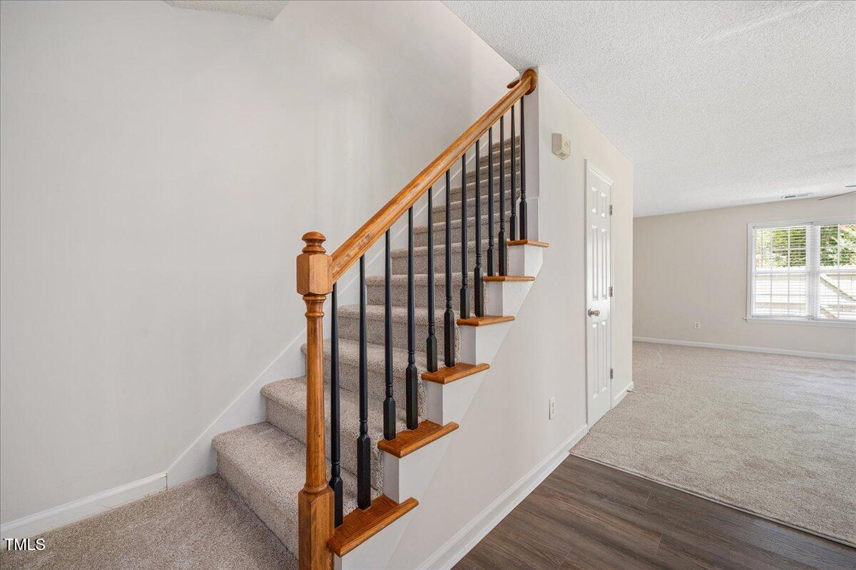 Apex, North Carolina 27502, United States, 3 Bedrooms Bedrooms, ,3 BathroomsBathrooms,Residential,Active,174593