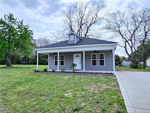 1111 Barden Street Clinton NC 28328