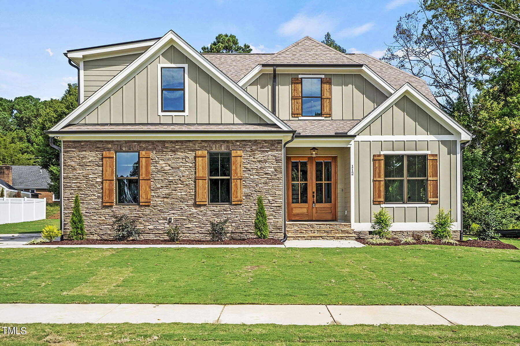 112 Lambert Lane