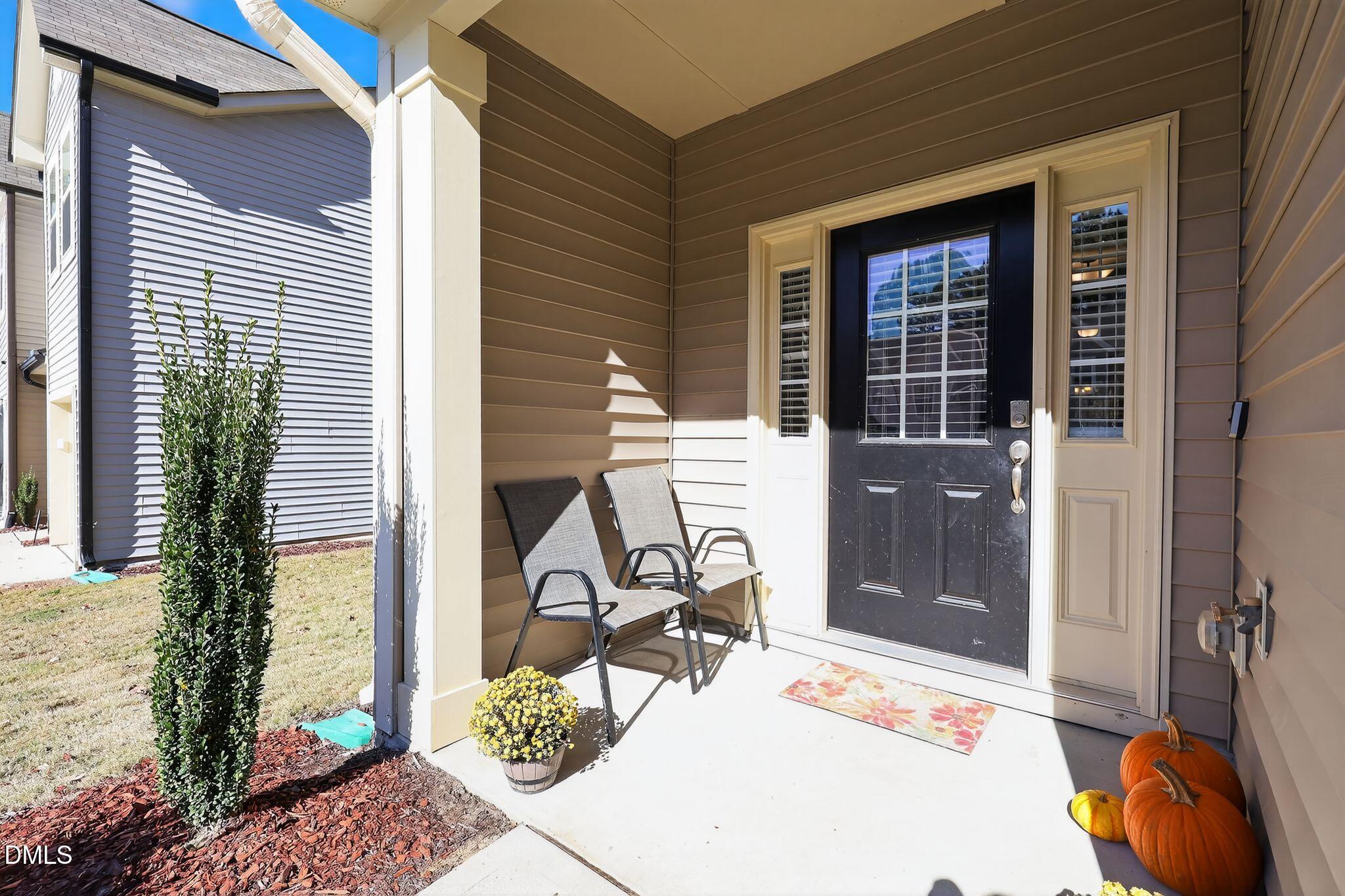 5721 Princess Curry Way