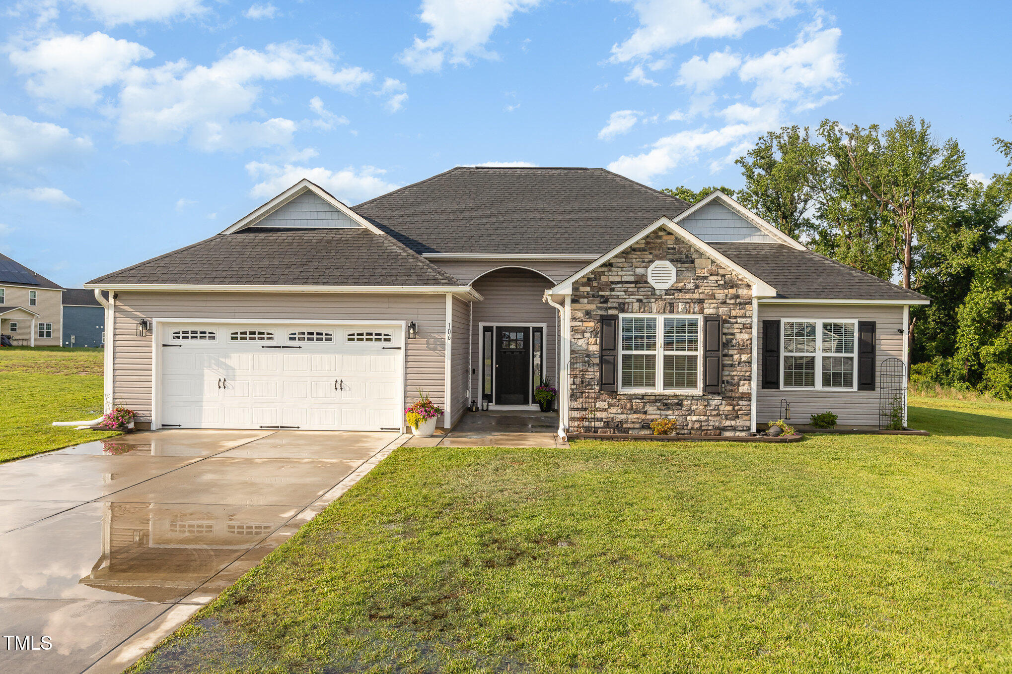 106 Gabor Lane